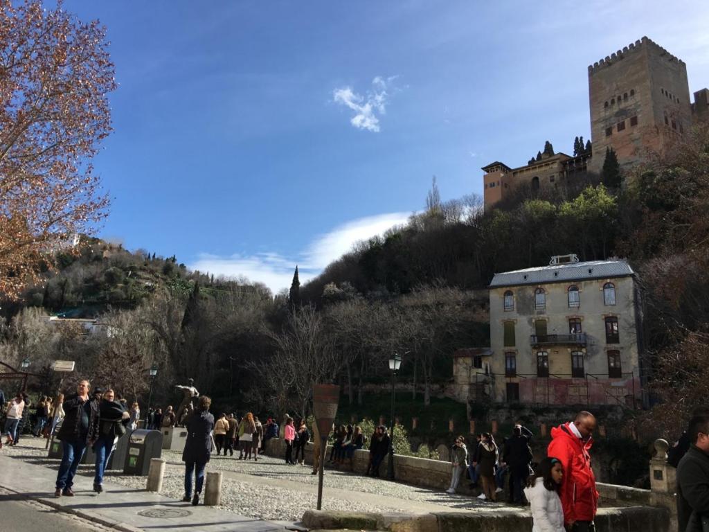 Un Vergel Al Pie De La Alhambra. Enjoy It Now!! 그라나다 외부 사진